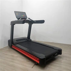 Life Fitness Ġdid Monitor Treadmill